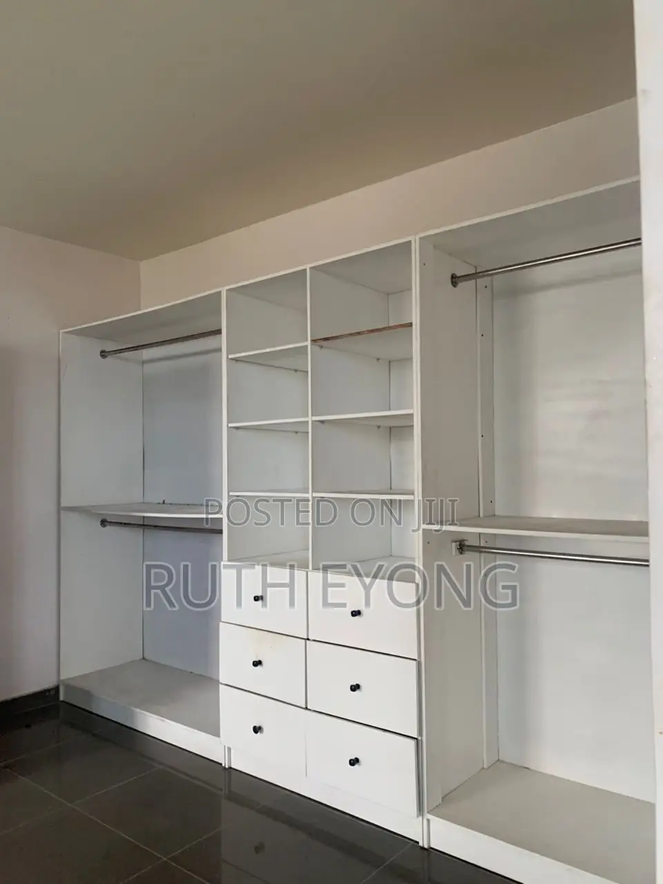 3bdrm Apartment in Whitesand Street, for rent in Lekki Phase 1