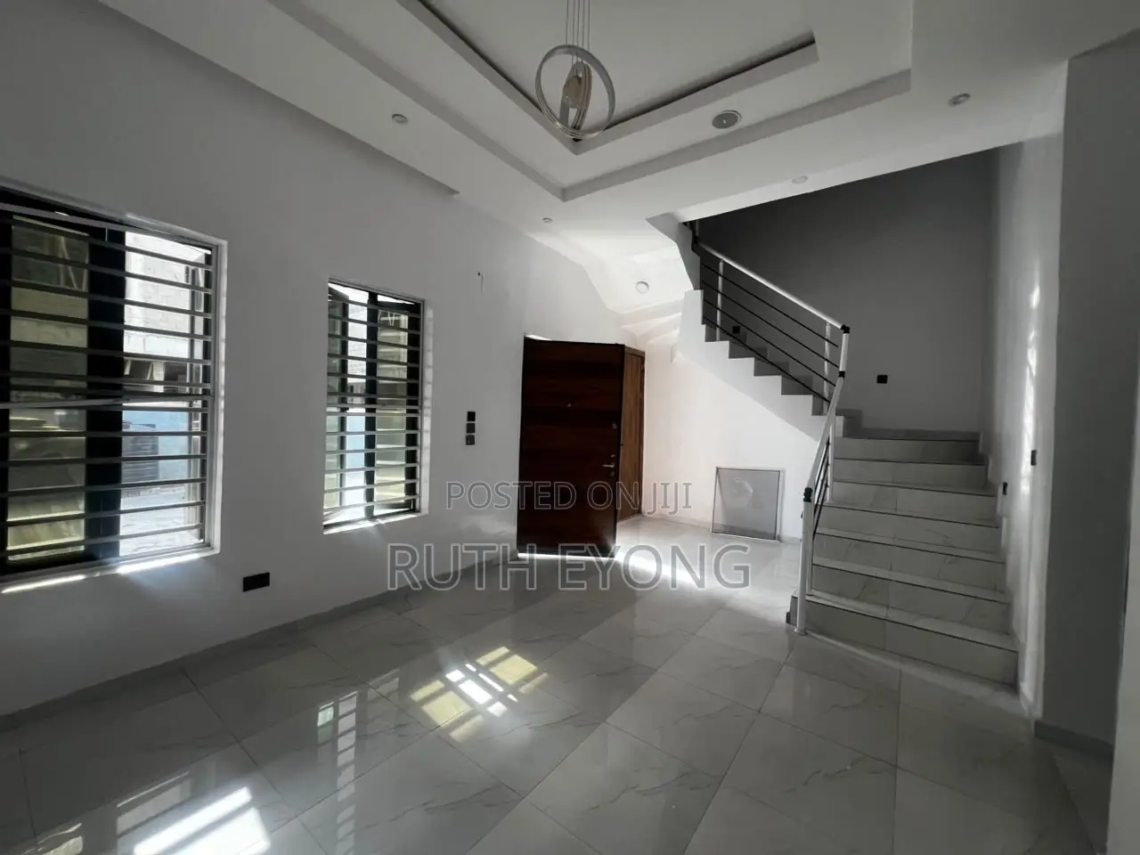 4bdrm Townhouse / Terrace in Off Spg Road Ologolo for rent in Ologolo