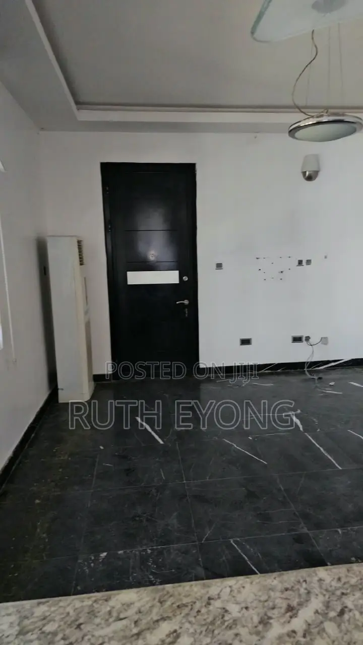 2bdrm Apartment in Banana Island for rent in Banana Island