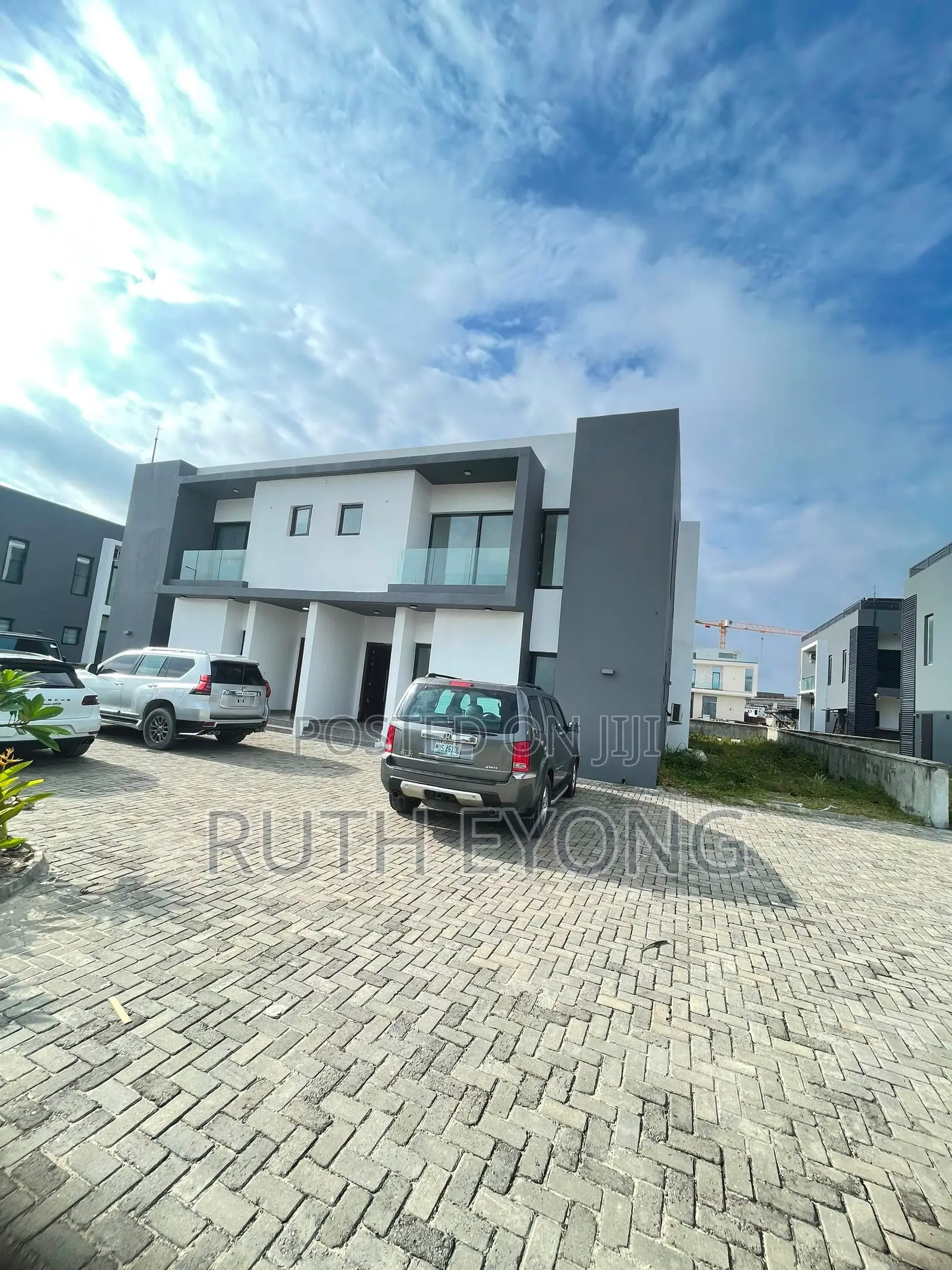 4bdrm House in Jakande, Lekki Lagos for rent in Lekki Phase 1