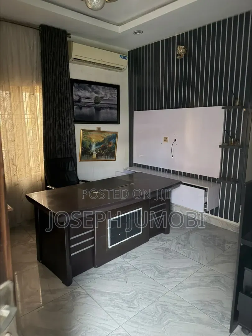 5bdrm Townhouse / Terrace in Fine Seed Apartments, Mabushi for rent in Mabushi