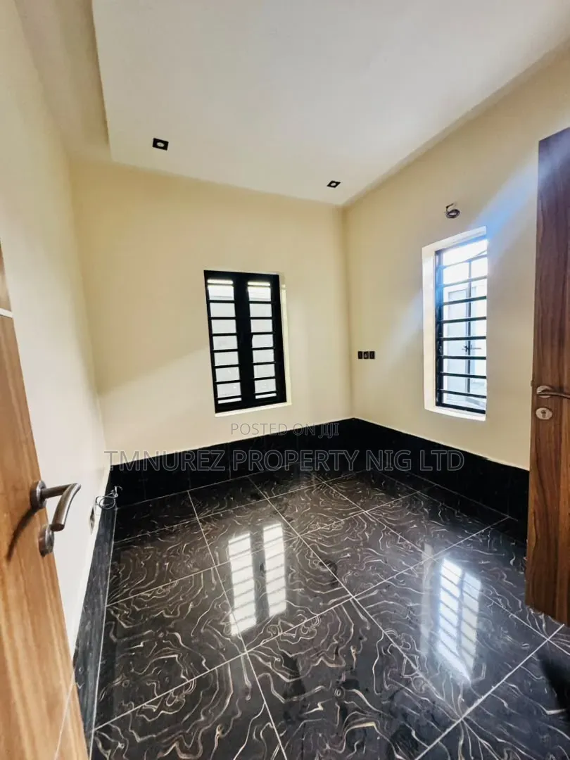 4bdrm Duplex in Ikeja GRA for sale in Ikeja GRA