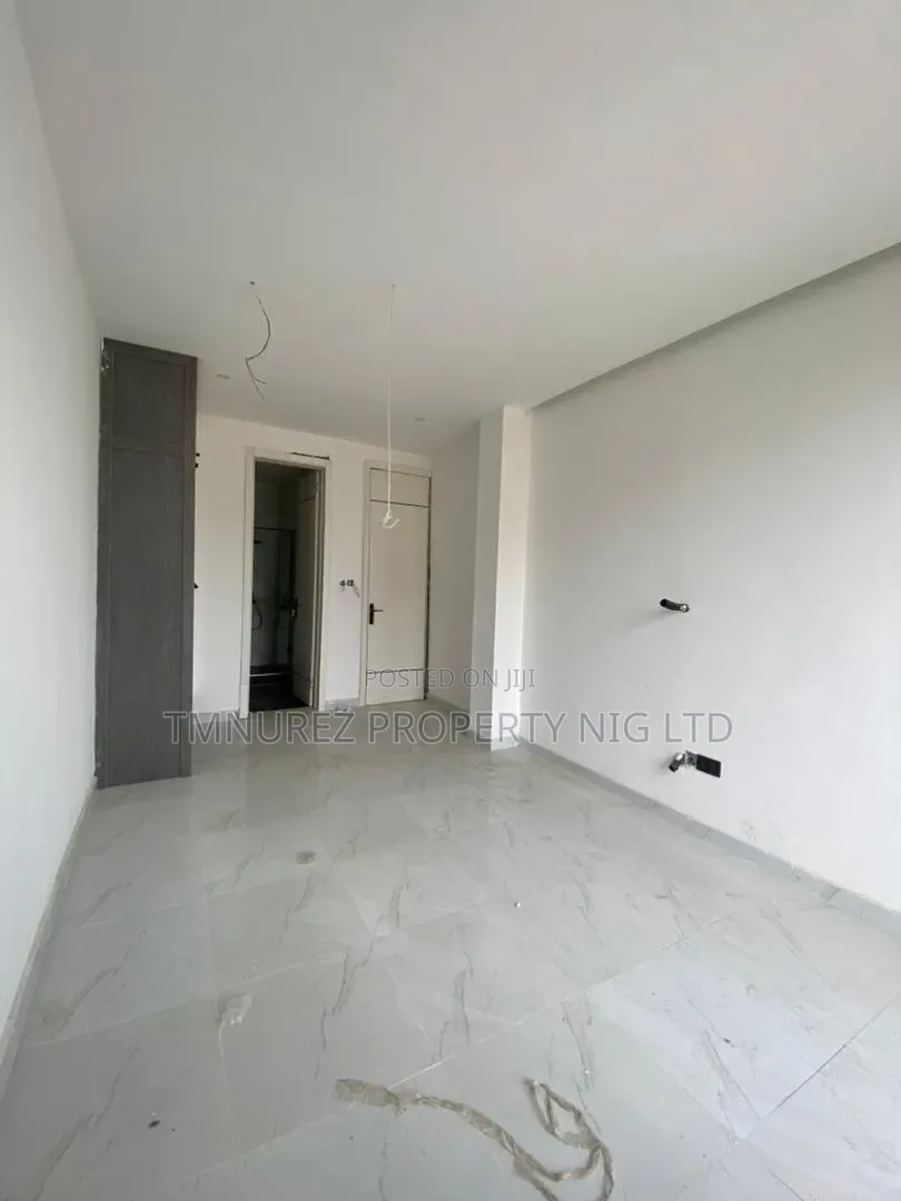 2bdrm Apartment in Lekki Phase 1 for sale in Lekki Phase 1