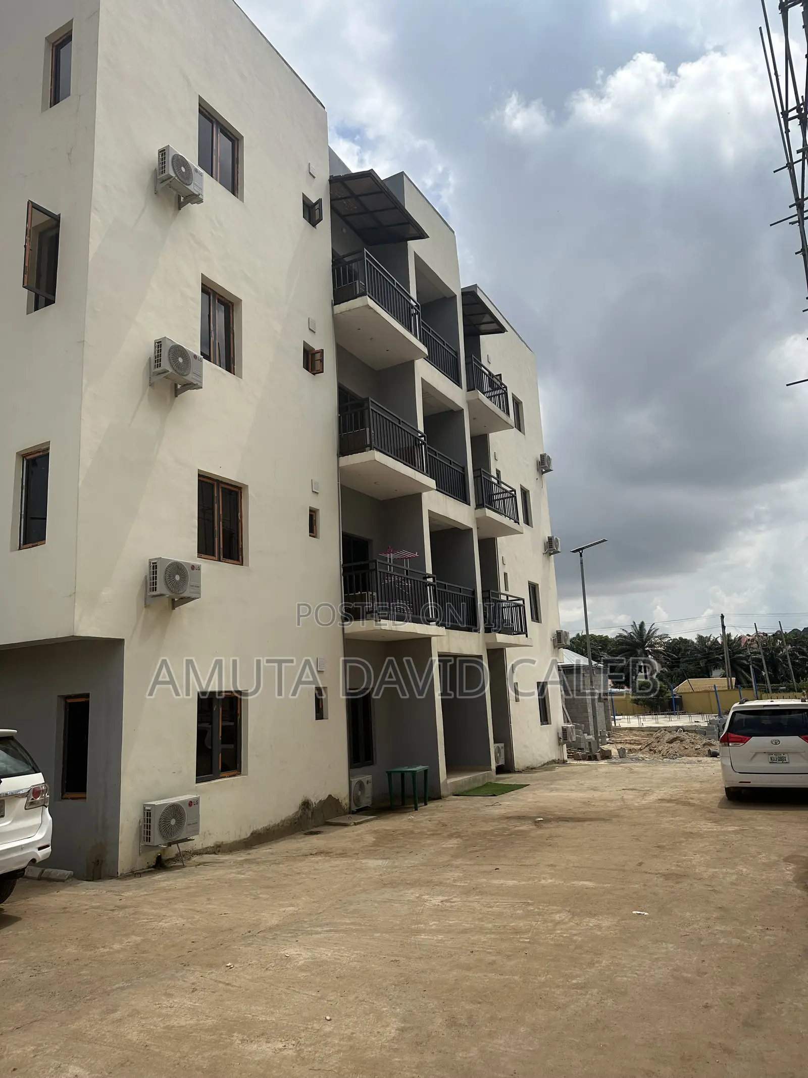 2bdrm Block of Flats in Federal Housing, Karu for sale in Karu