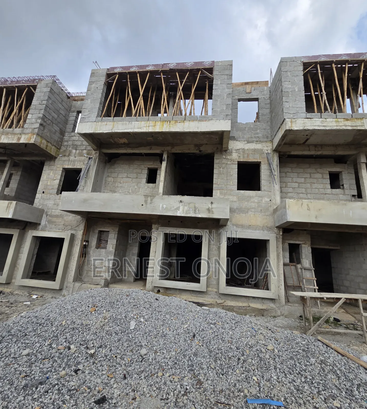 5bdrm Townhouse/Terrace in Mabushi for sale in Mabushi