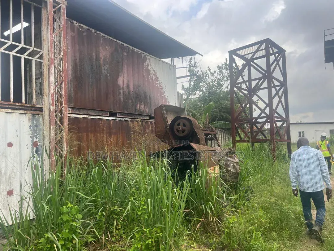 Warehouses With Large Compound for Sale in Obafemi-Owode