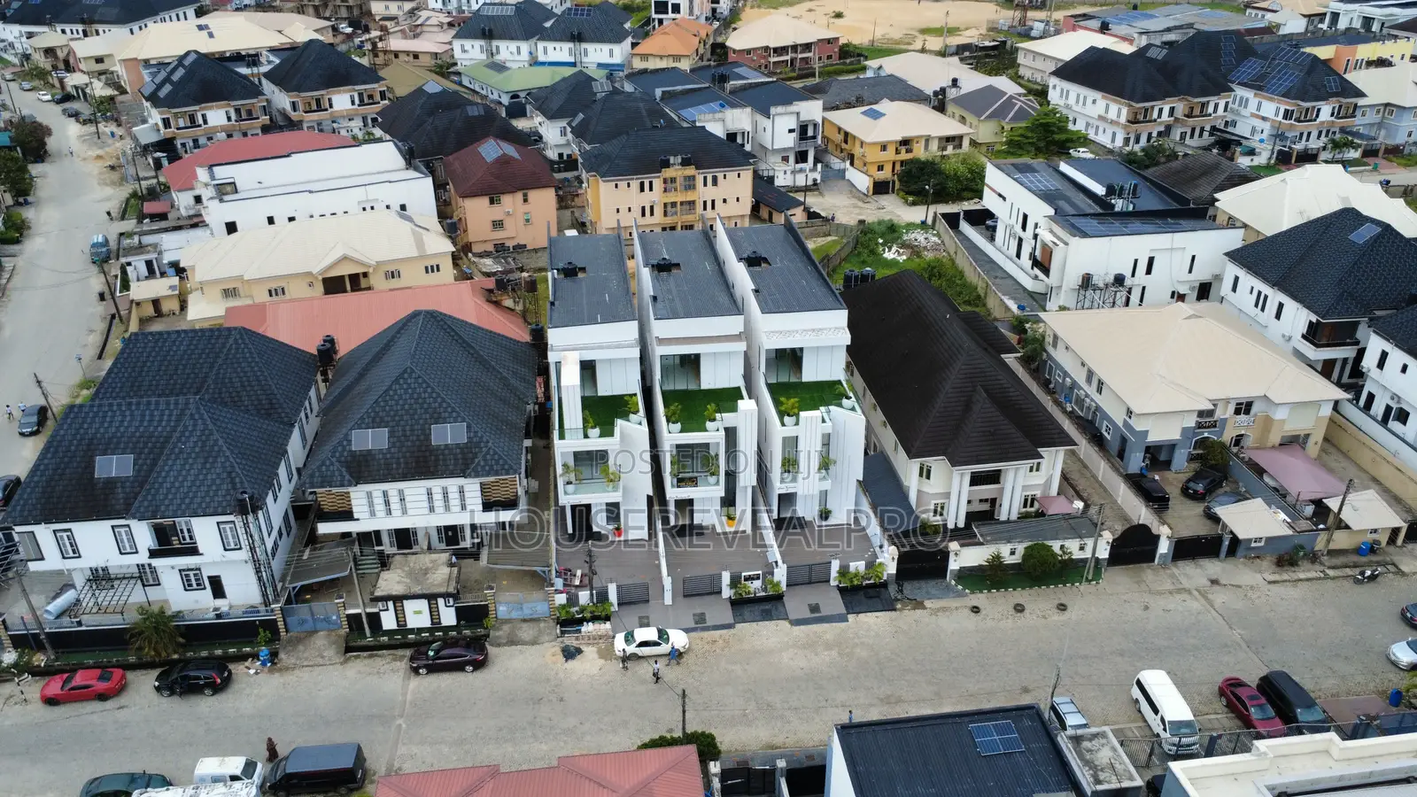 5bdrm Duplex in Ikota Villa for sale in Ikota