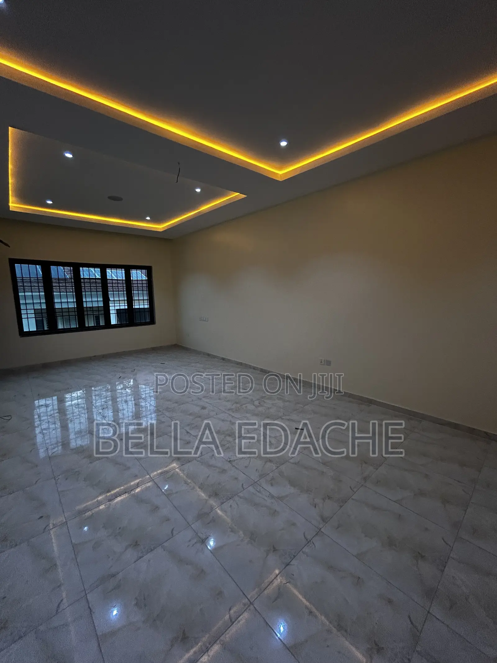 4bdrm Duplex in Jahi for sale in Jahi