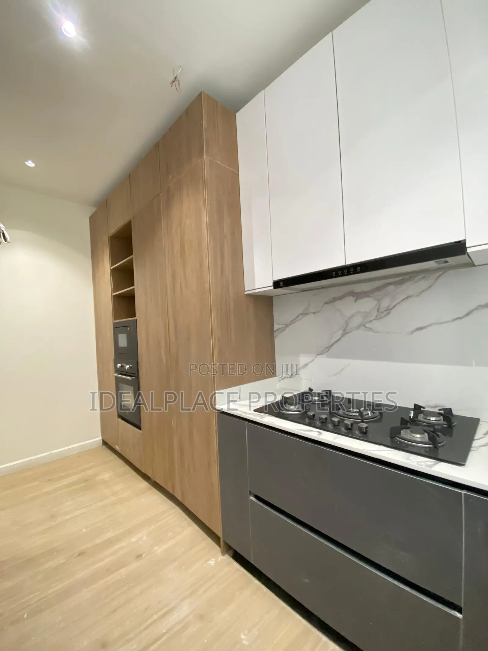 4bdrm Maisonette in Ikate for sale in Ikate