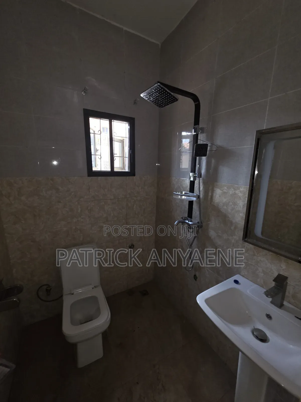 3bdrm Apartment in Apartment 605, Durumi for sale in Durumi