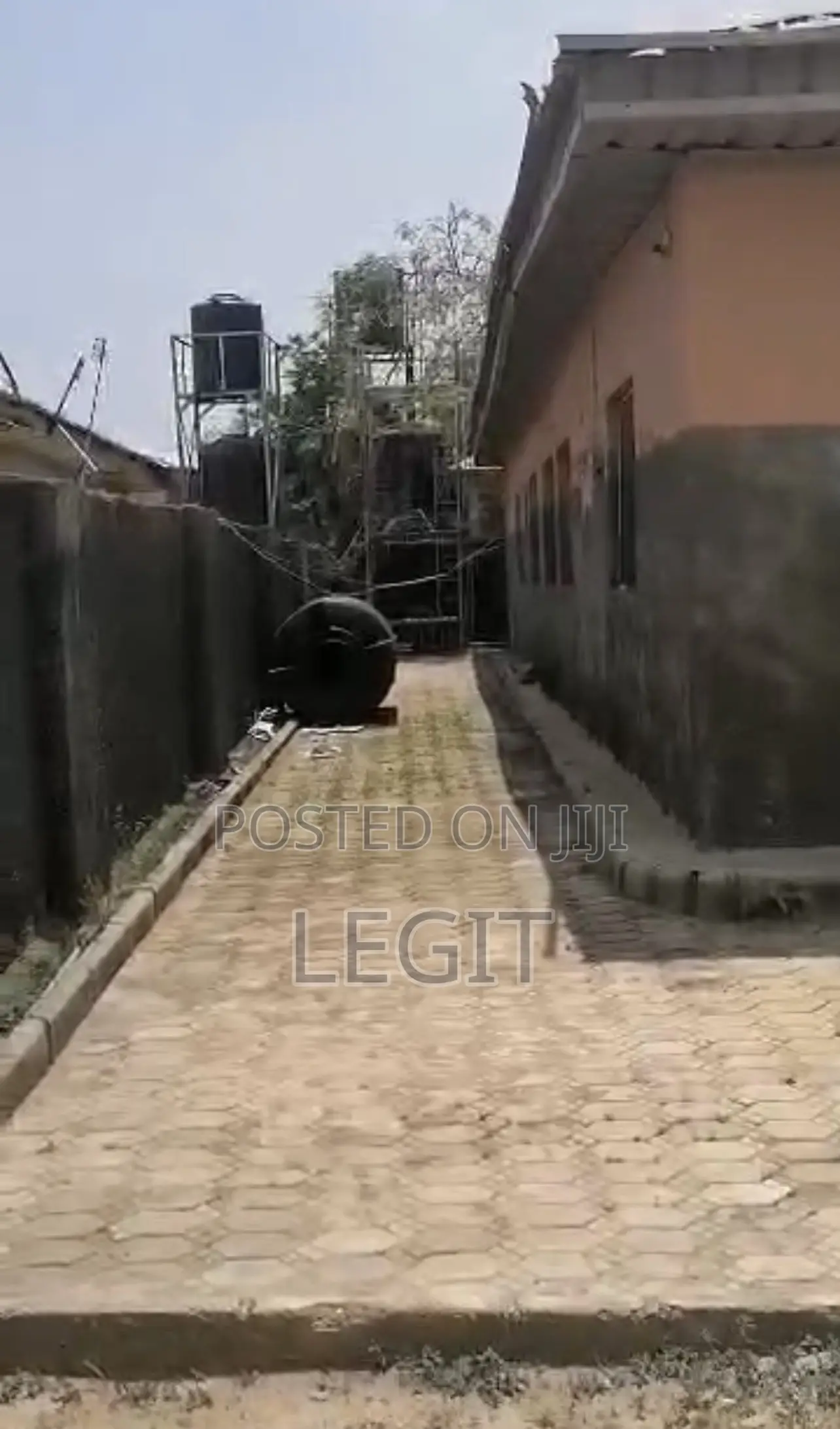 3bdrm Bungalow in Lugbe District for sale in Lugbe District