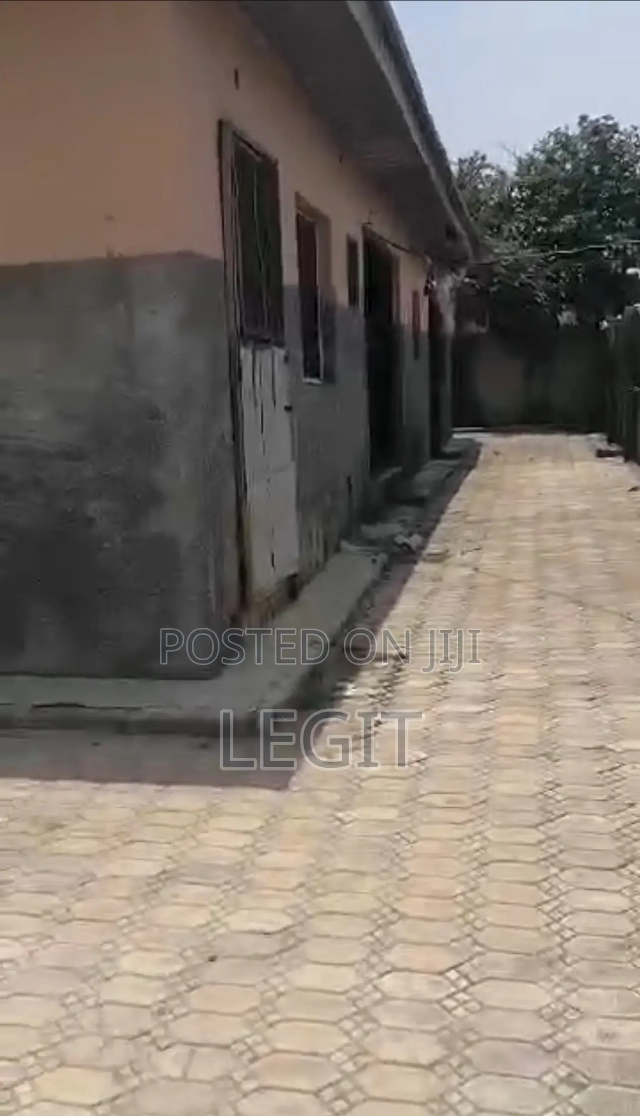 3bdrm Bungalow in Lugbe District for sale in Lugbe District