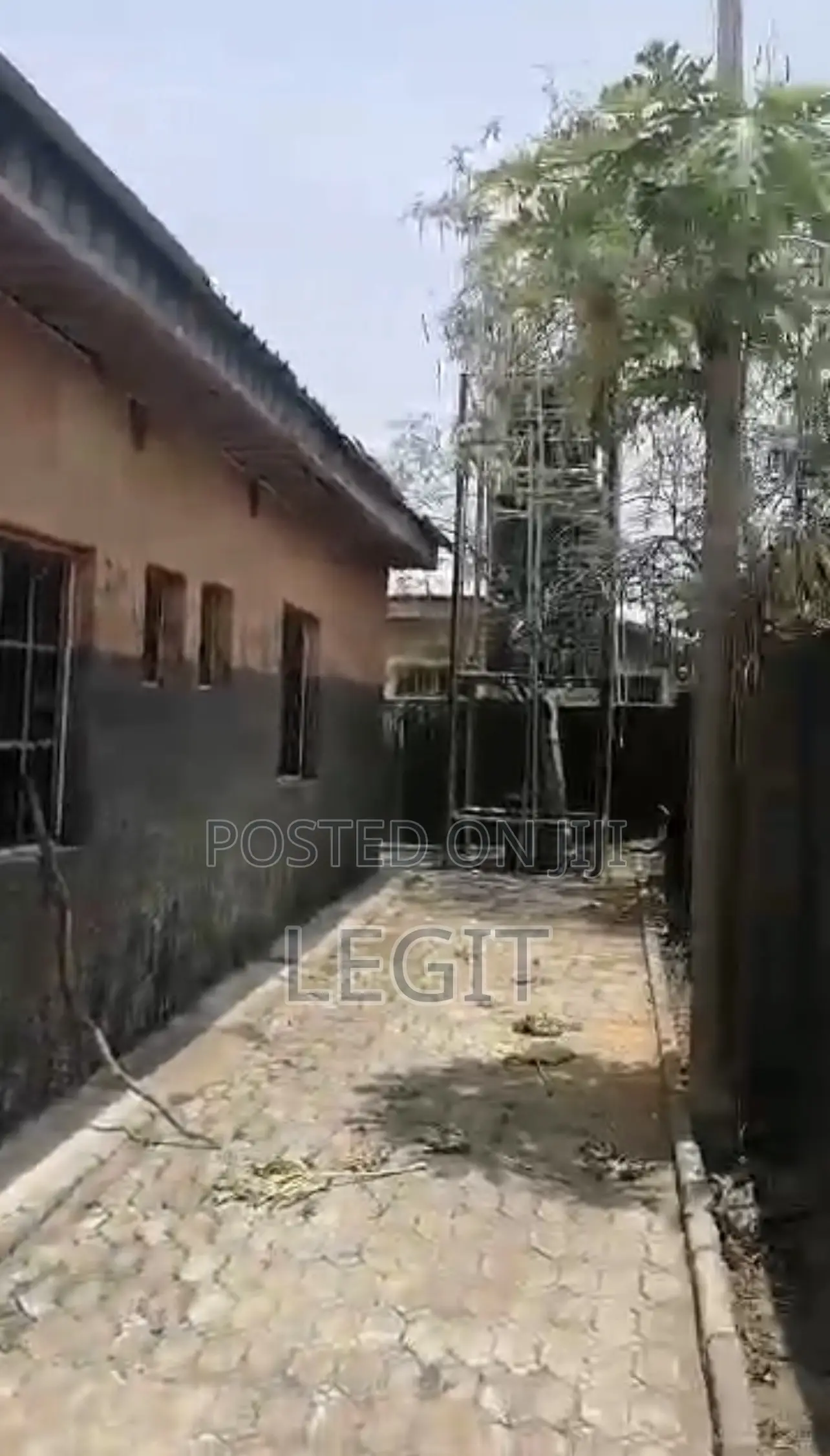 3bdrm Bungalow in Lugbe District for sale in Lugbe District