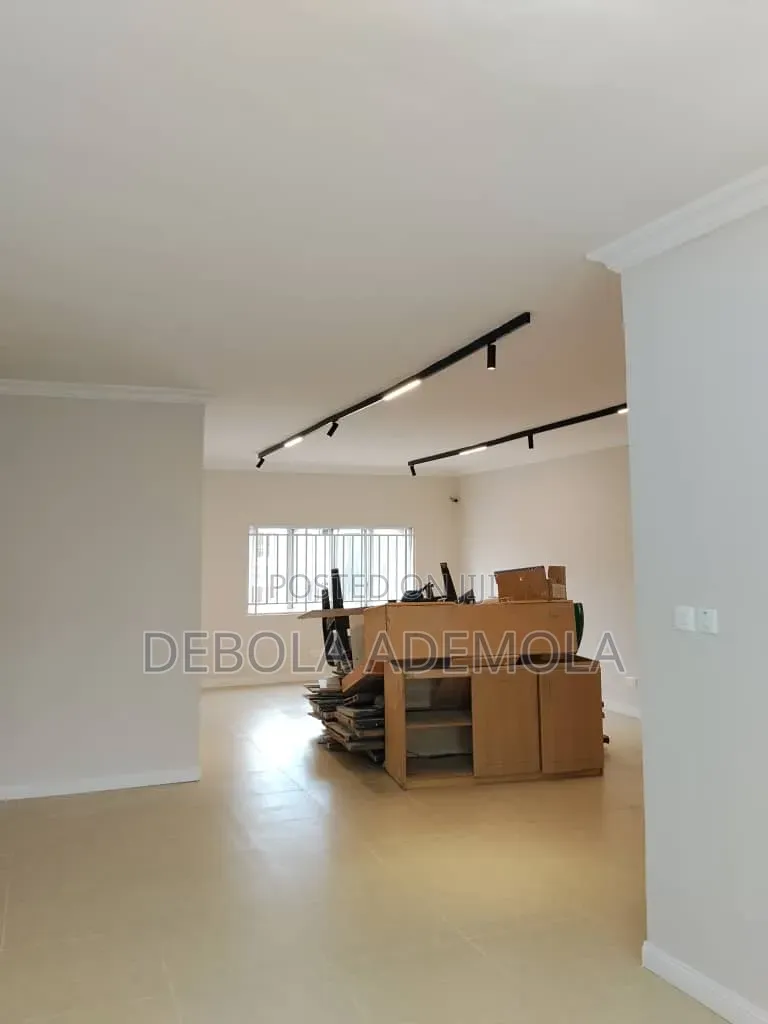 3bdrm Apartment in Oniru Estate, Victoria Island Extension for rent in Victoria Island Extension