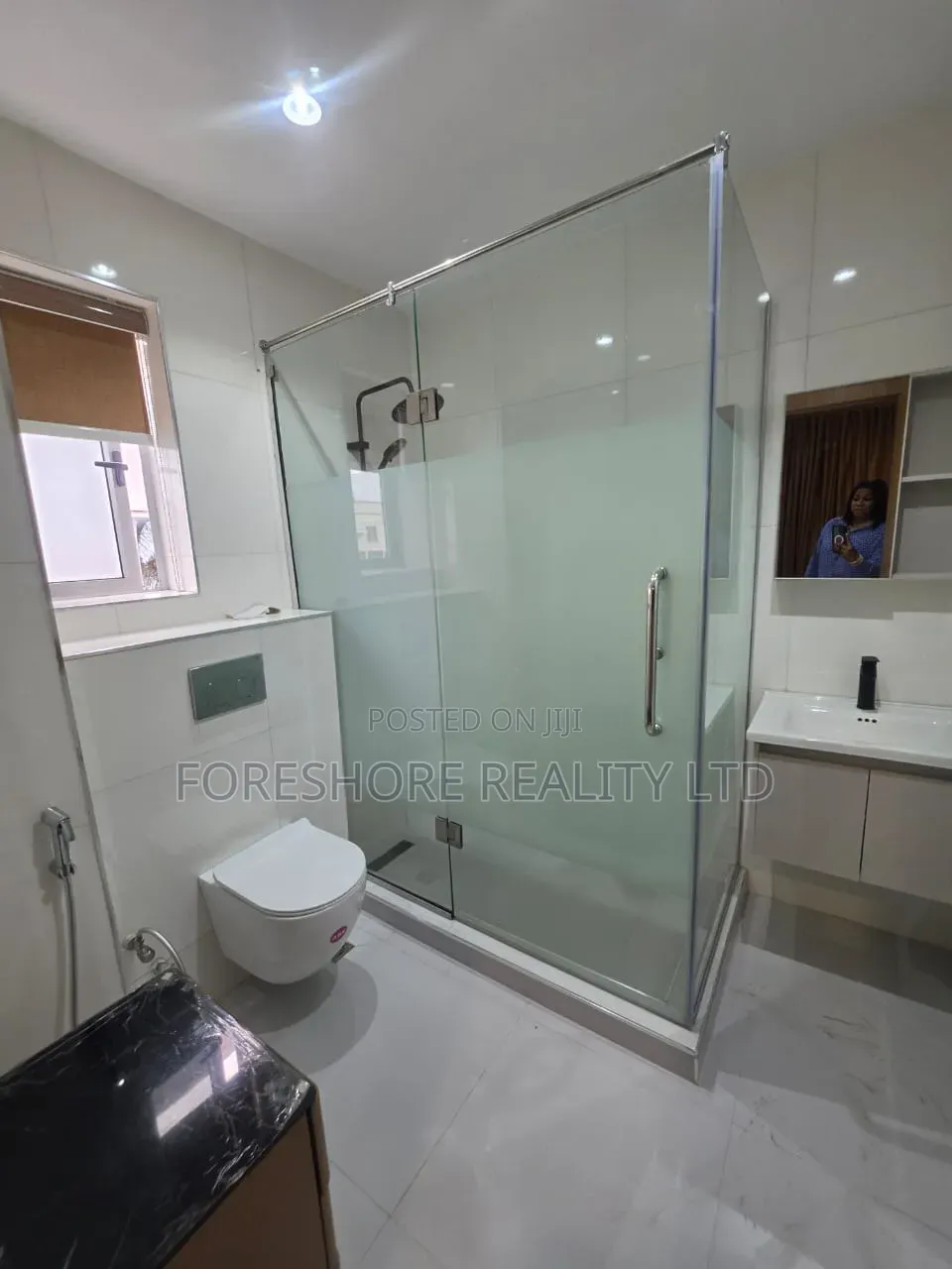 5bdrm House in Ikeja Gra for sale in Ikeja GRA