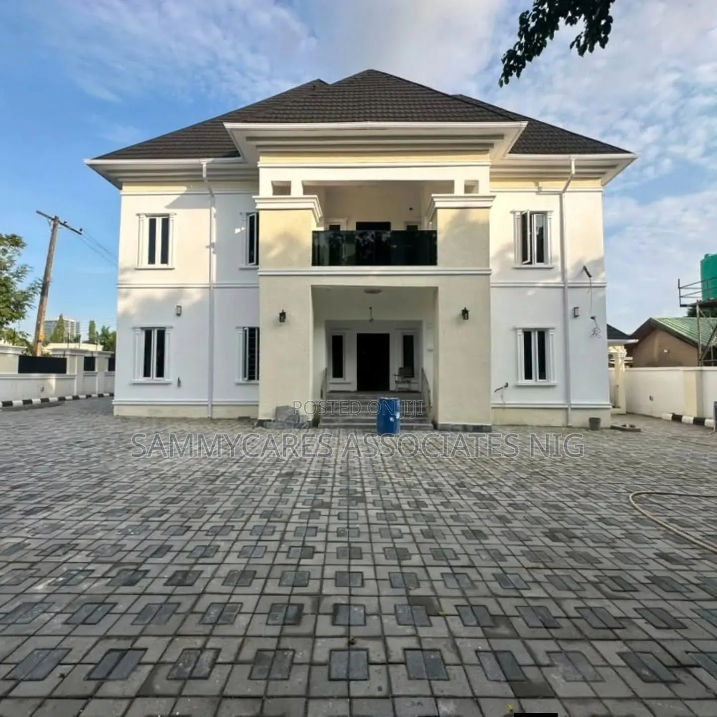 Furnished 6bdrm Duplex in Zone 1 / Wuse for sale in Zone 1 / Wuse