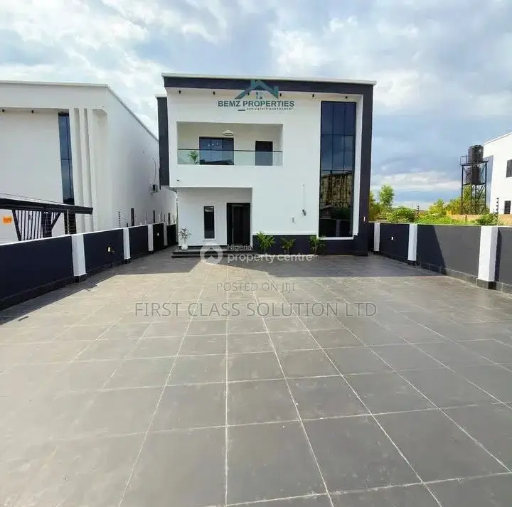 Furnished 5bdrm Duplex in Enugu State for sale in Enugu State