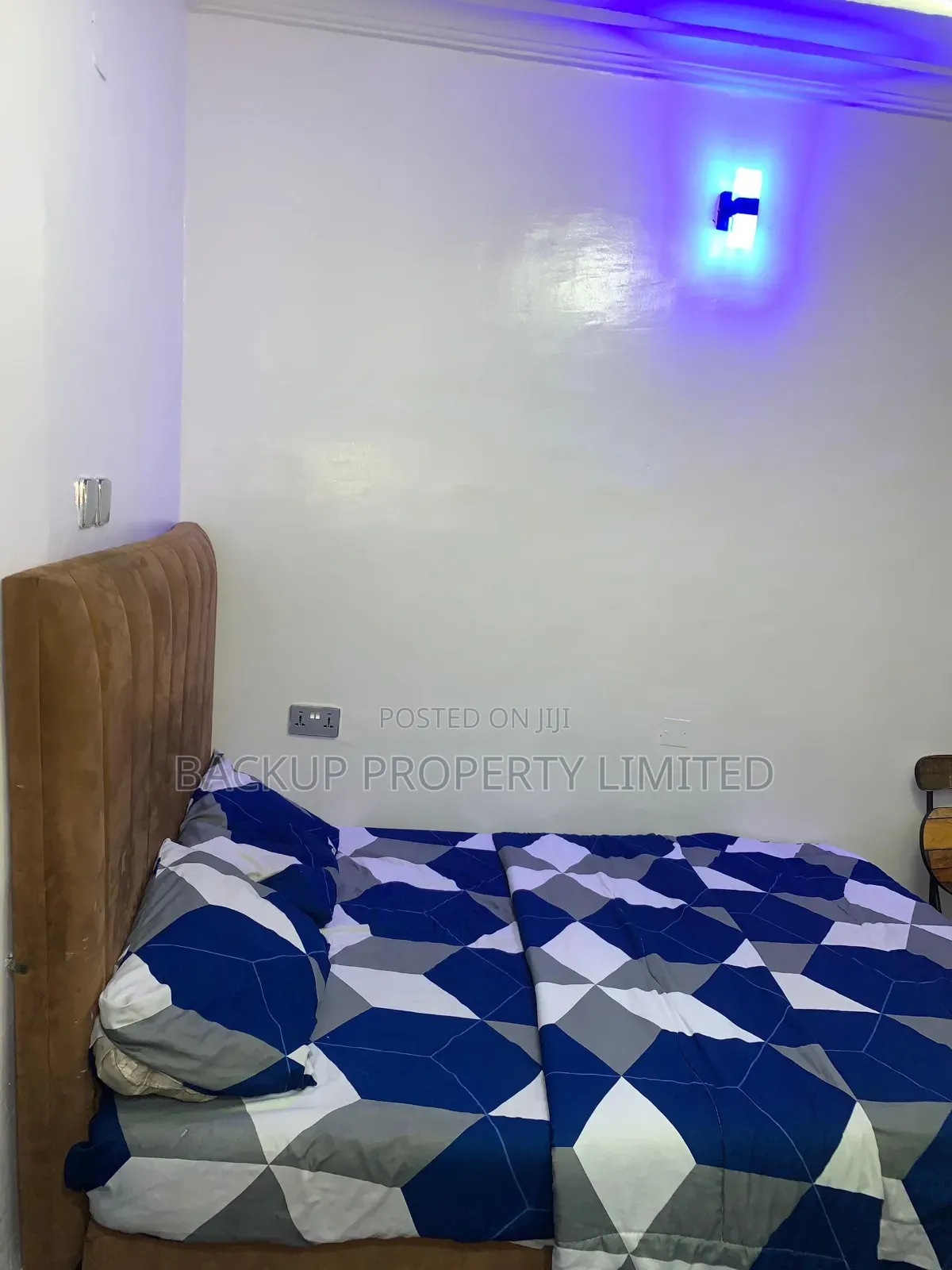 A Well Furnished Studio Apartment for Weekly Booking in Fola Agoro