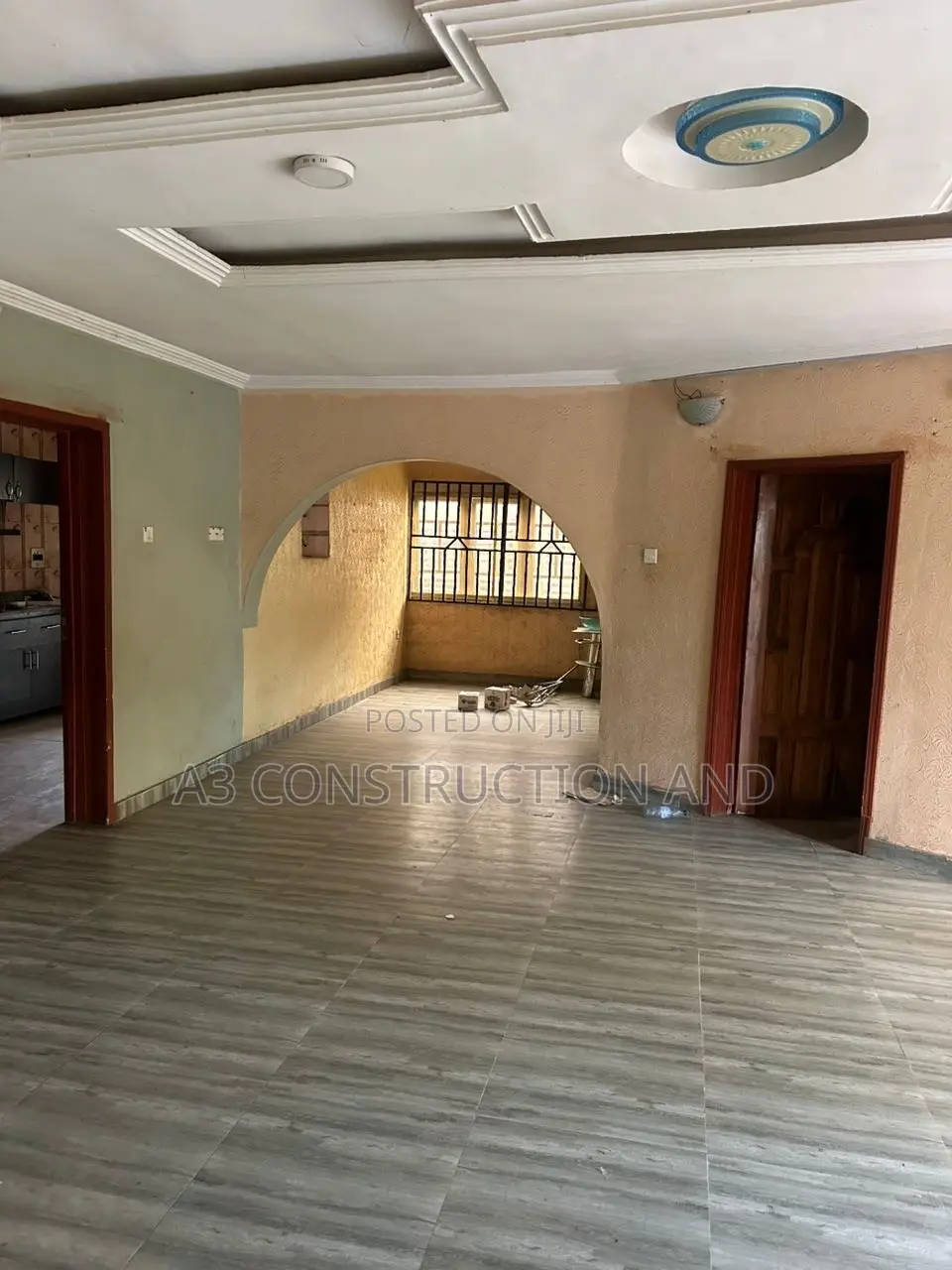3bdrm Block of Flats in General Gas, Behind for rent in Akobo