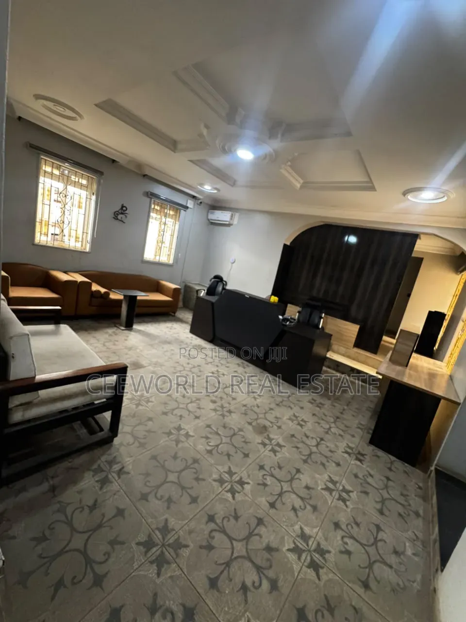 6bdrm Duplex in Iyana Eyinni Estate, CHallenge / Ibadan for rent in CHallenge / Ibadan