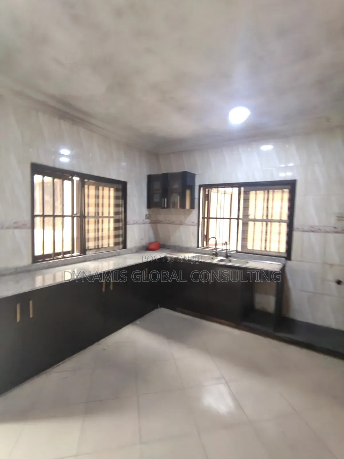 Furnished 5bdrm Duplex in Omole Phase 2 for rent in Omole Phase 2