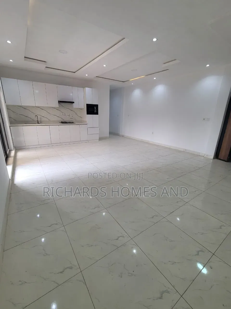 2bdrm Apartment in Lekki Phase 1 for rent in Lekki Phase 1
