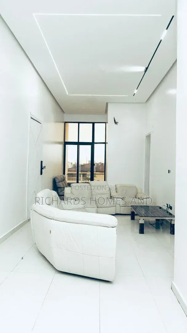 3bdrm Apartment in Lekki Phase 1 for rent in Lekki Phase 1