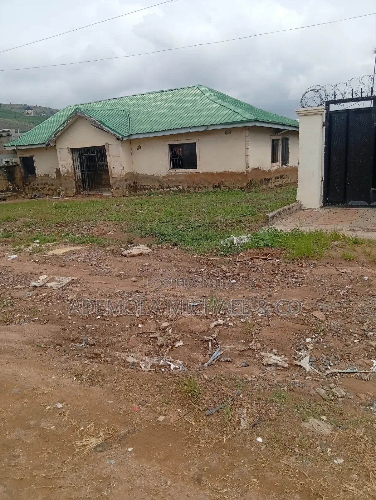 3bdrm Bungalow in Phase 4 Army Estate, Kurudu for sale in Kurudu