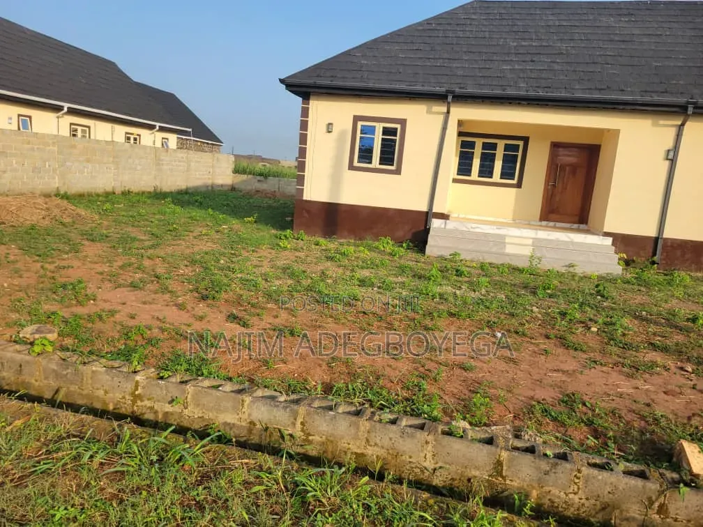 3bdrm Bungalow in Aco Estate, Ijebu Ode for sale in Ijebu Ode