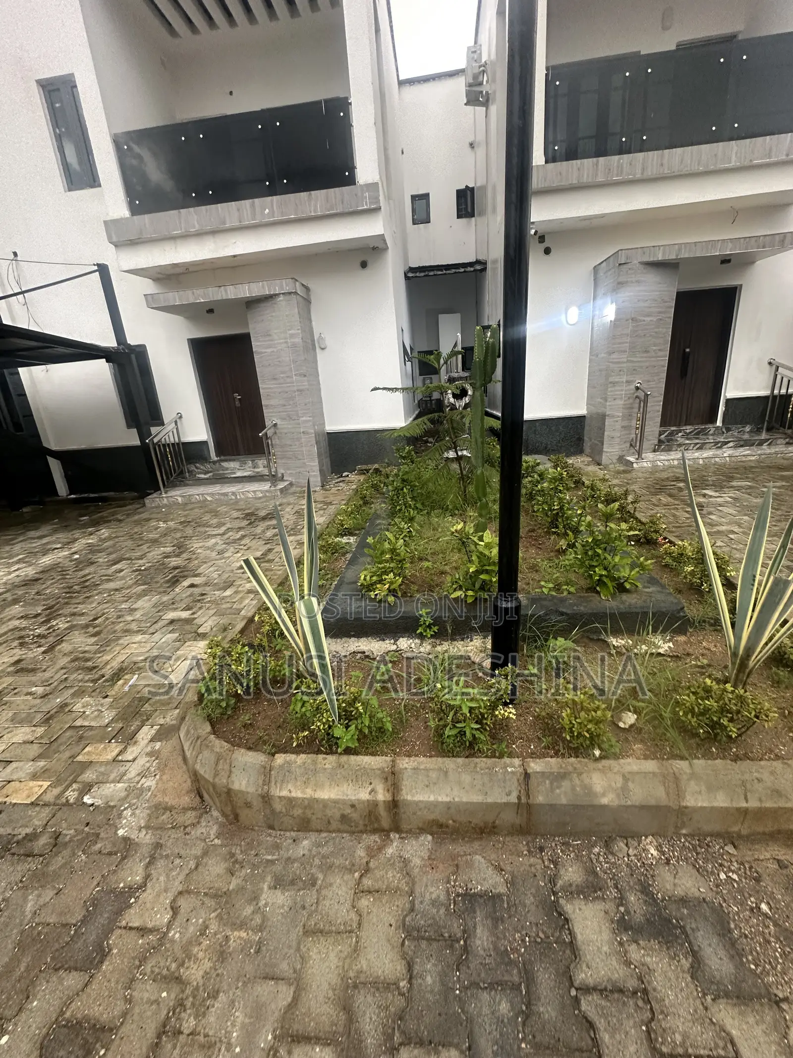 4bdrm Duplex in Jahi By Peace for sale in Jahi