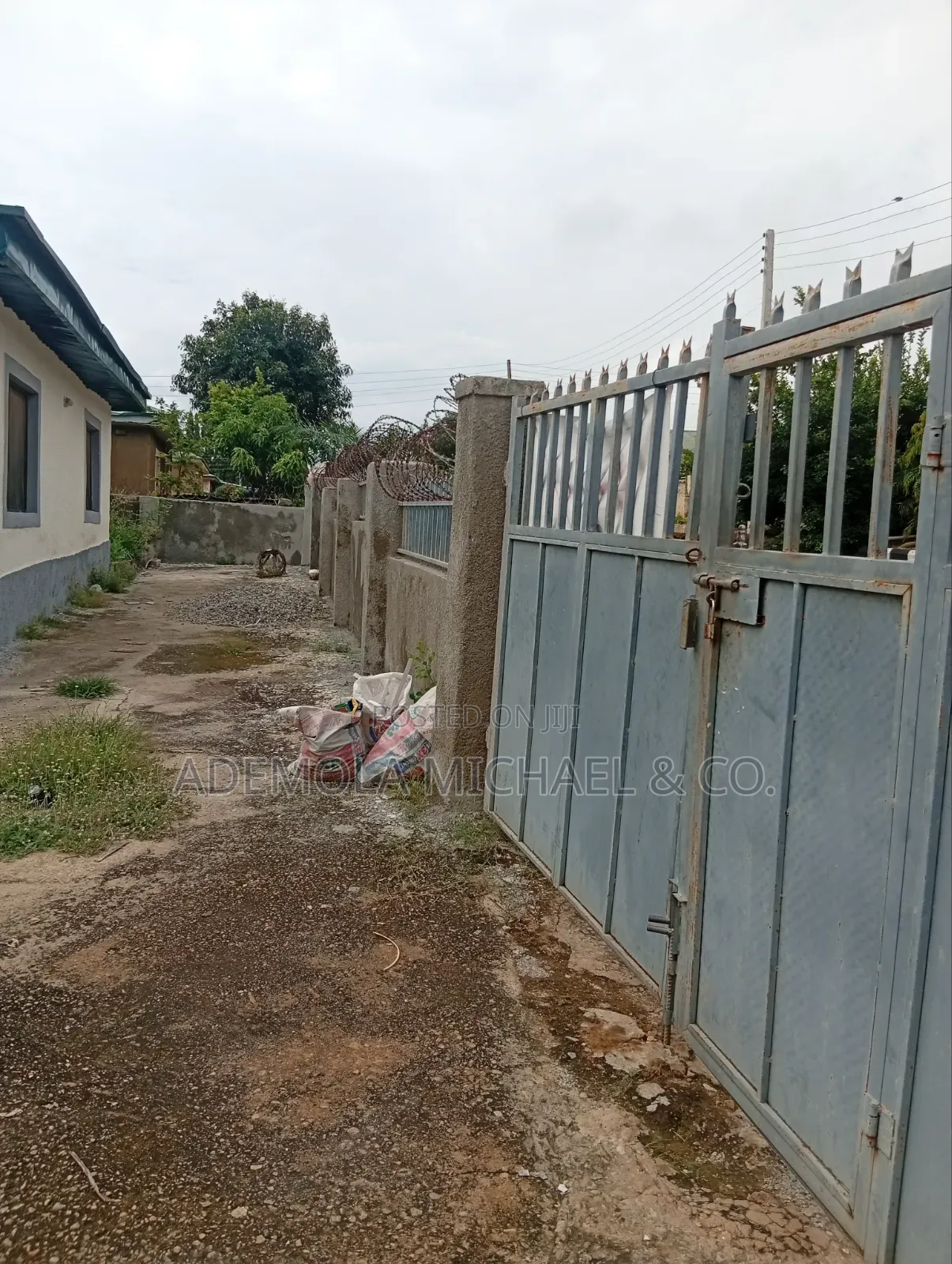 3bdrm Bungalow in Phase 4 Army Estate for rent in Kurudu