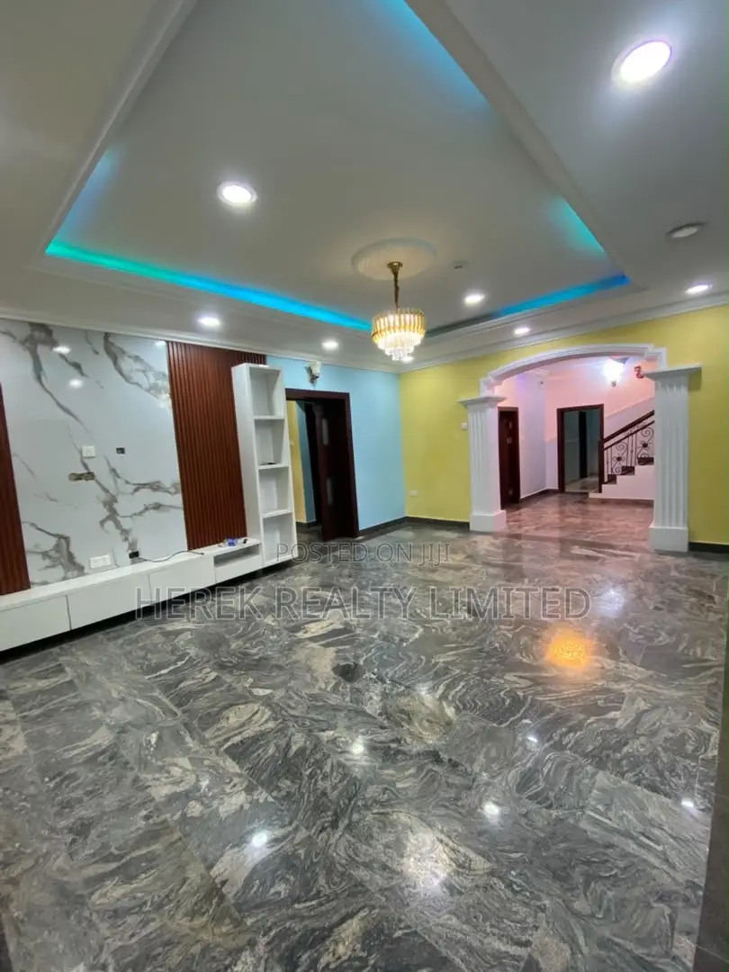 5bdrm Duplex in Victory Park, Osapa london for rent in Osapa london