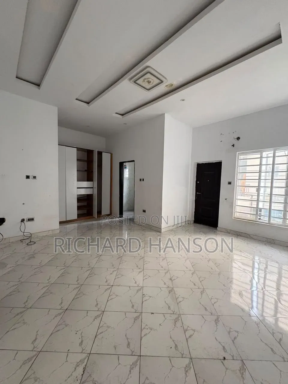 3bdrm Duplex in Secured, Thomas Estate for rent in Thomas Estate
