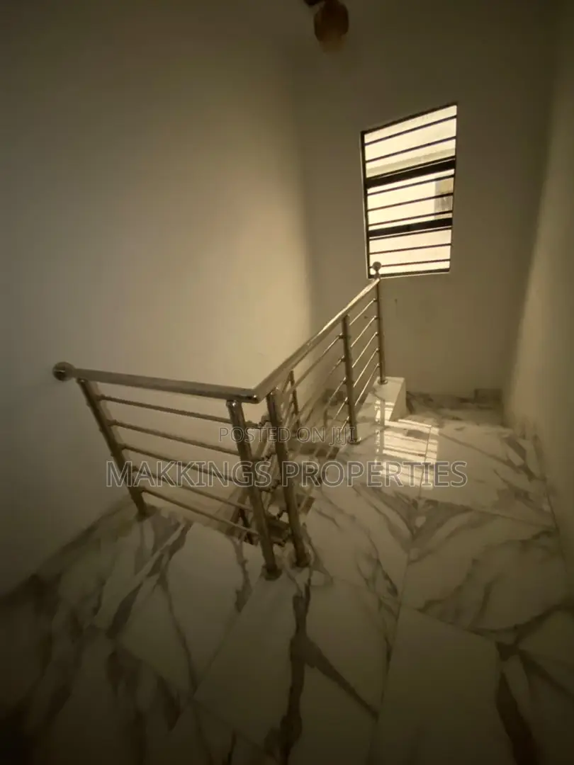 1bdrm Apartment in Jakande for rent in Jakande