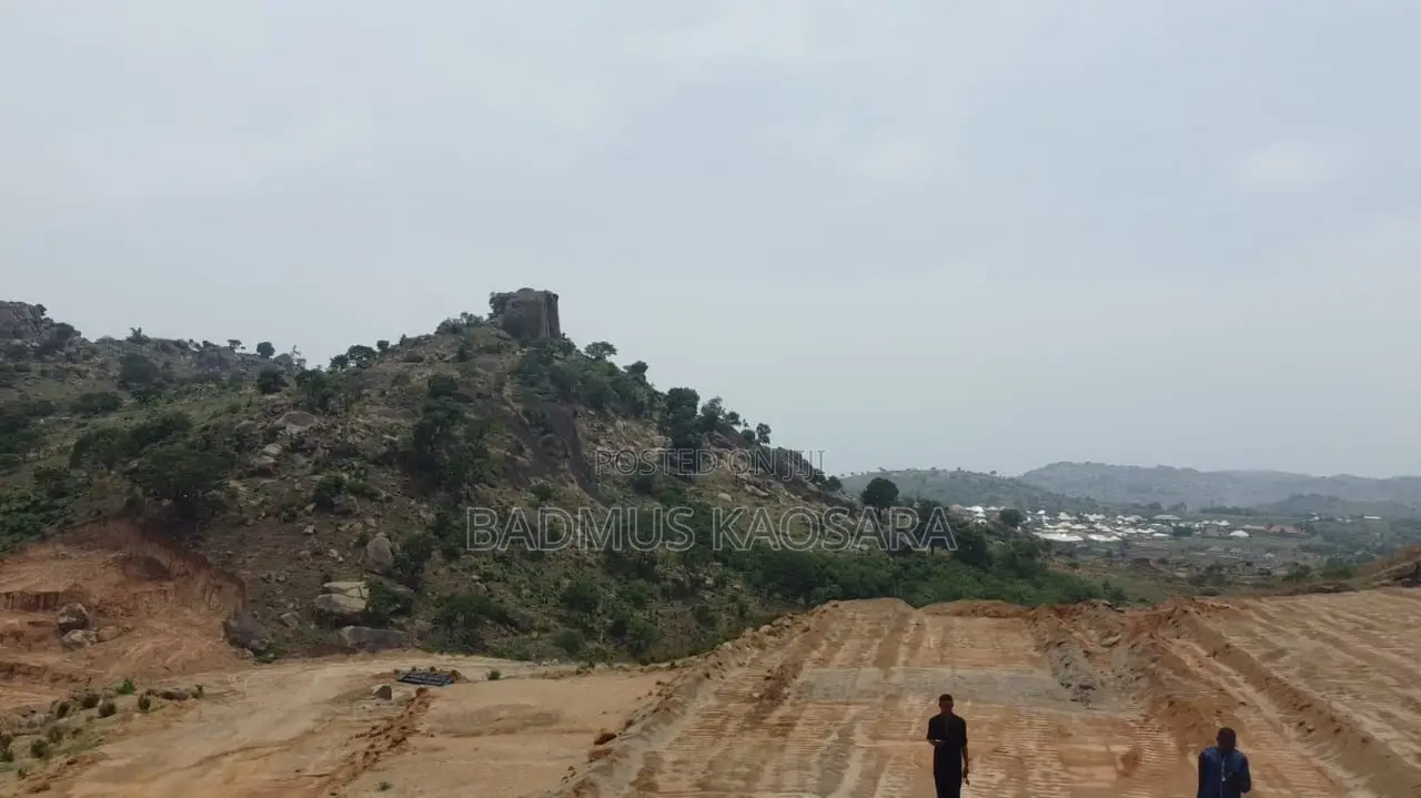 500SQM Estate Land Ideal for 5 Bedroom Fully Detached Duplex With CofO in Katampe Extension