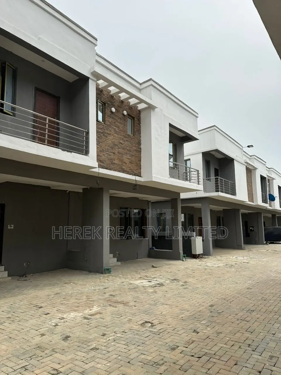 4bdrm Townhouse / Terrace in General Paint, Sangotedo for rent in Sangotedo