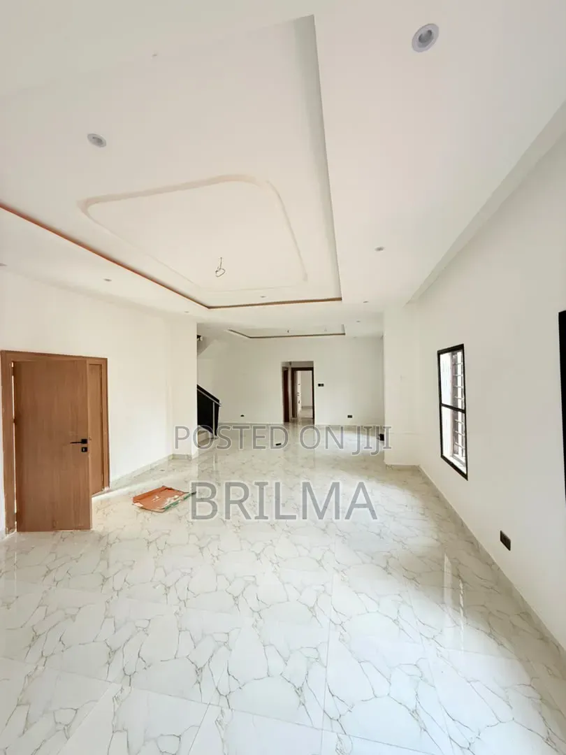 4bdrm Duplex in Karsana for sale in Karsana