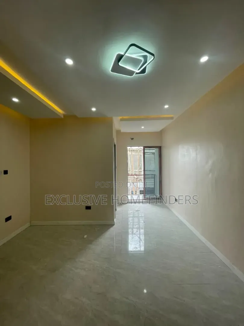 4bdrm Townhouse/Terrace in Providence Court, Awoyaya for sale in Awoyaya