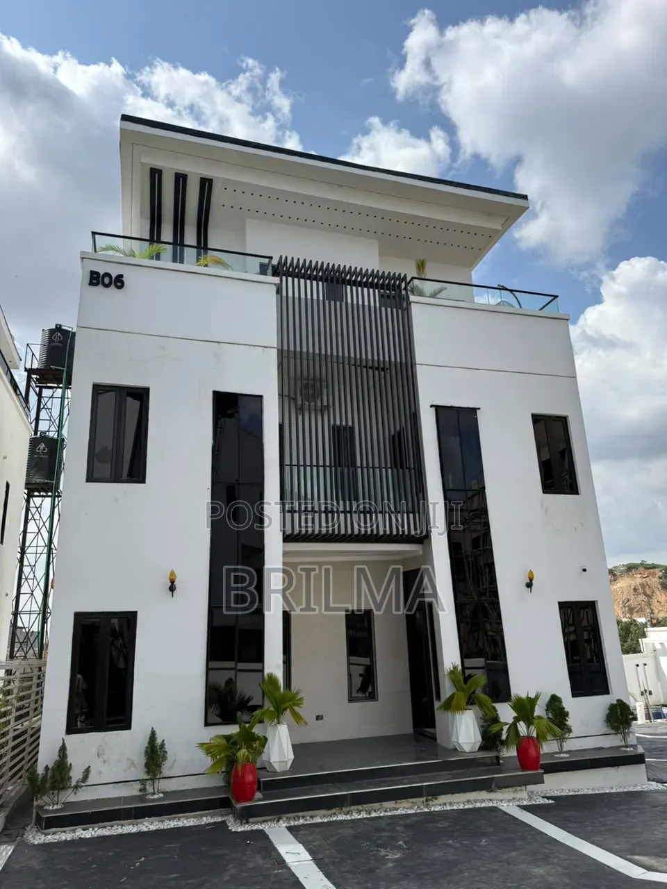 6bdrm Duplex in Guzape District for sale in Guzape District