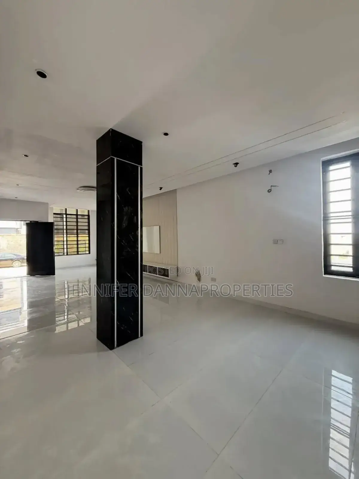 3bdrm Duplex in Sangotedo for sale in Sangotedo