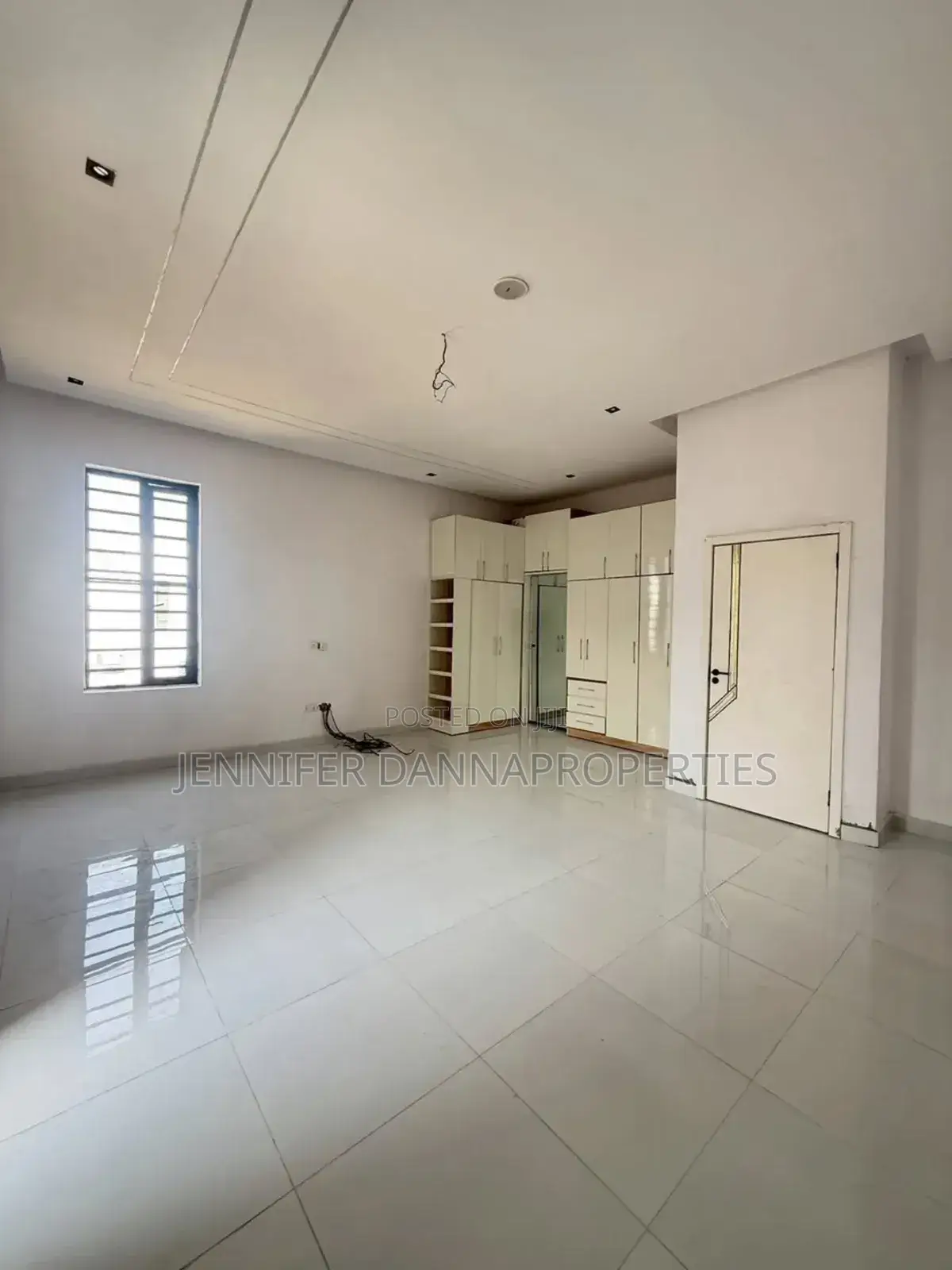 3bdrm Duplex in Sangotedo for sale in Sangotedo