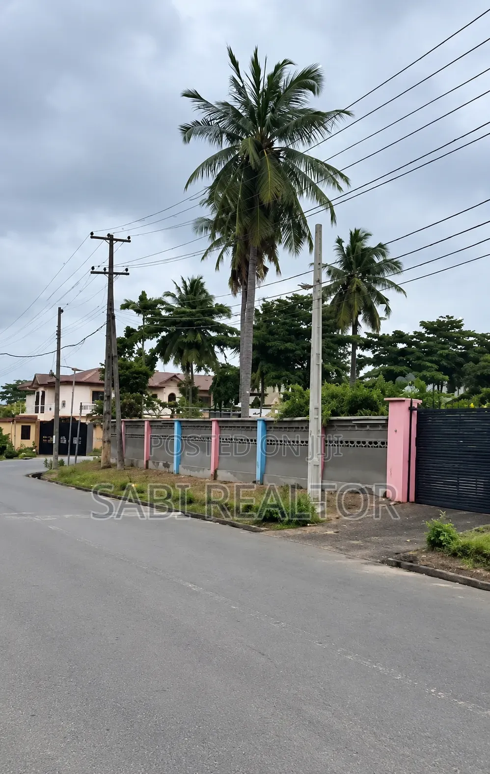 Massive 5100sqm Land at Ogudu GRA | Can Be Sold in Portion of 1200sqm in Ogudu GRA