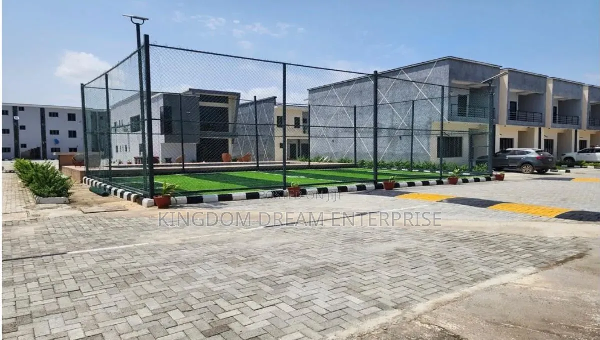 2bdrm Duplex in Lekki Scheme 2 for rent in Lekki Expressway