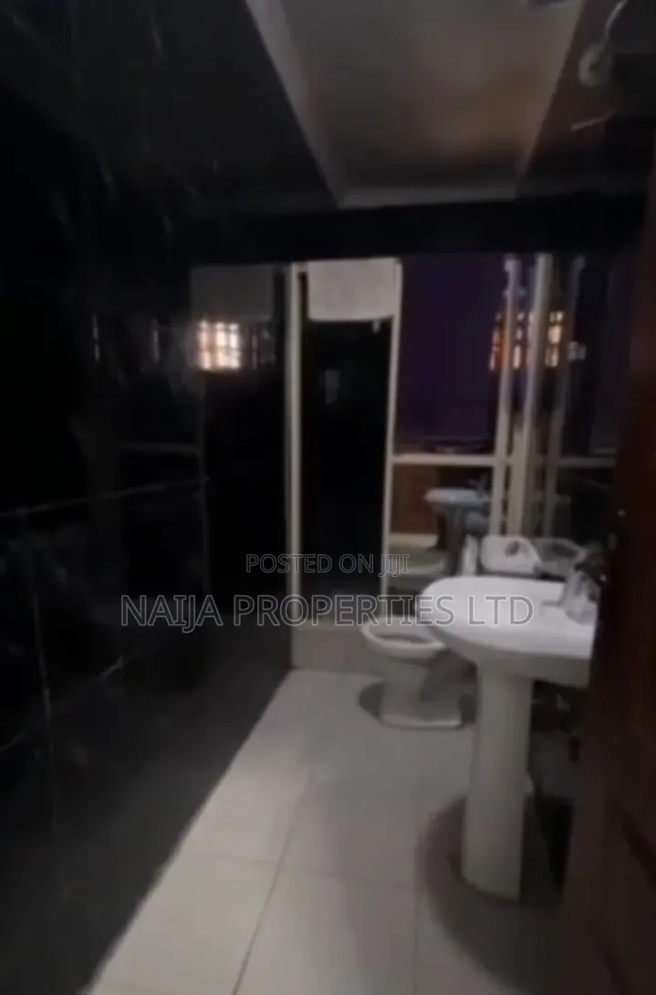 1bdrm Shared Apartment in Chevyview Estate, Chevron for rent in Chevron