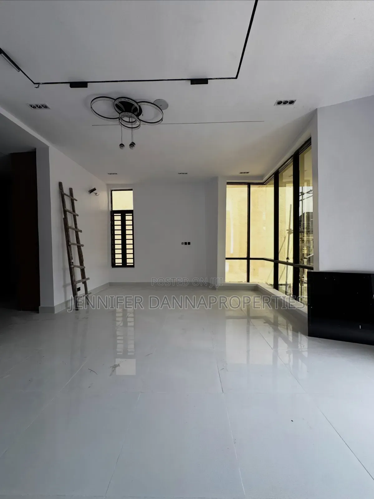5bdrm Duplex in VGC / Ajah for sale in VGC / Ajah