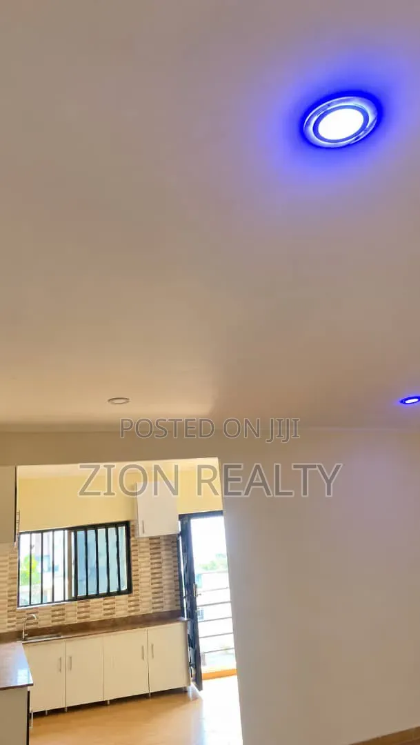 2bdrm Apartment in Eputu London, Awoyaya for rent in Awoyaya