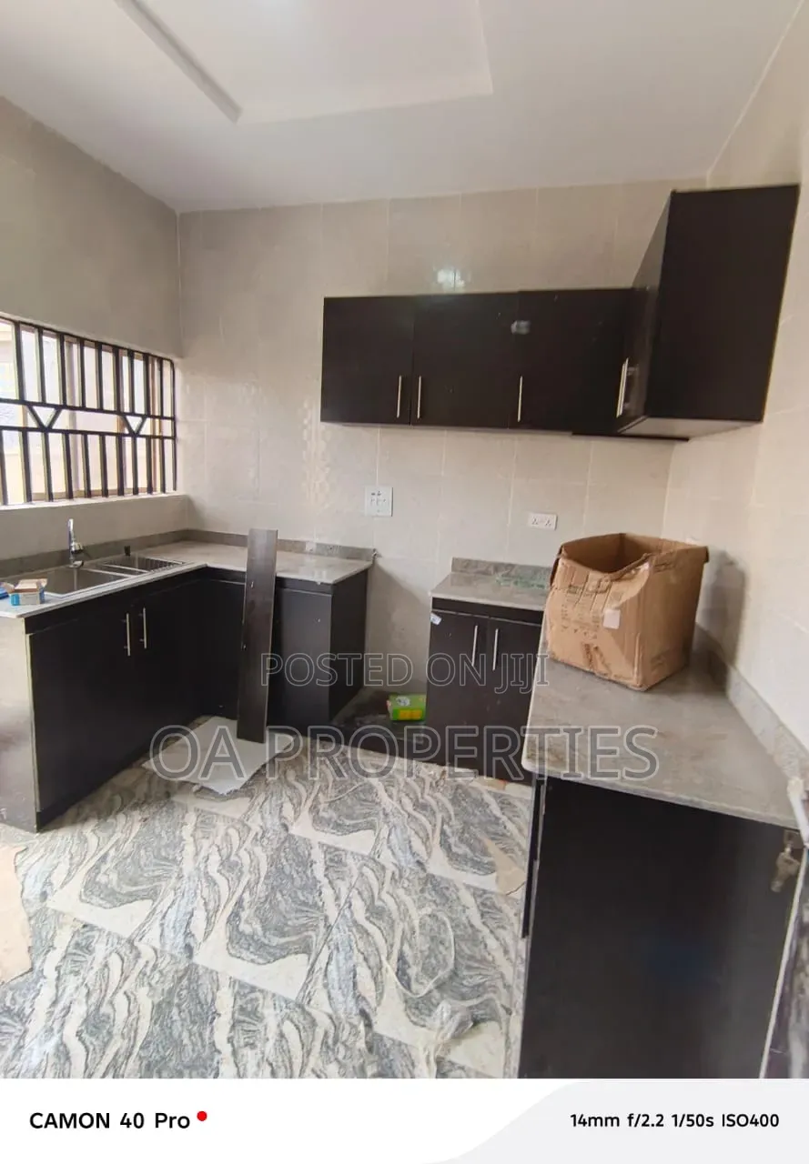 4bdrm Duplex in Okebadan Estate for rent in Akobo