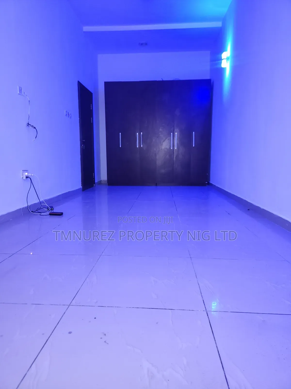 Studio Apartment in Chevron for rent in Chevron