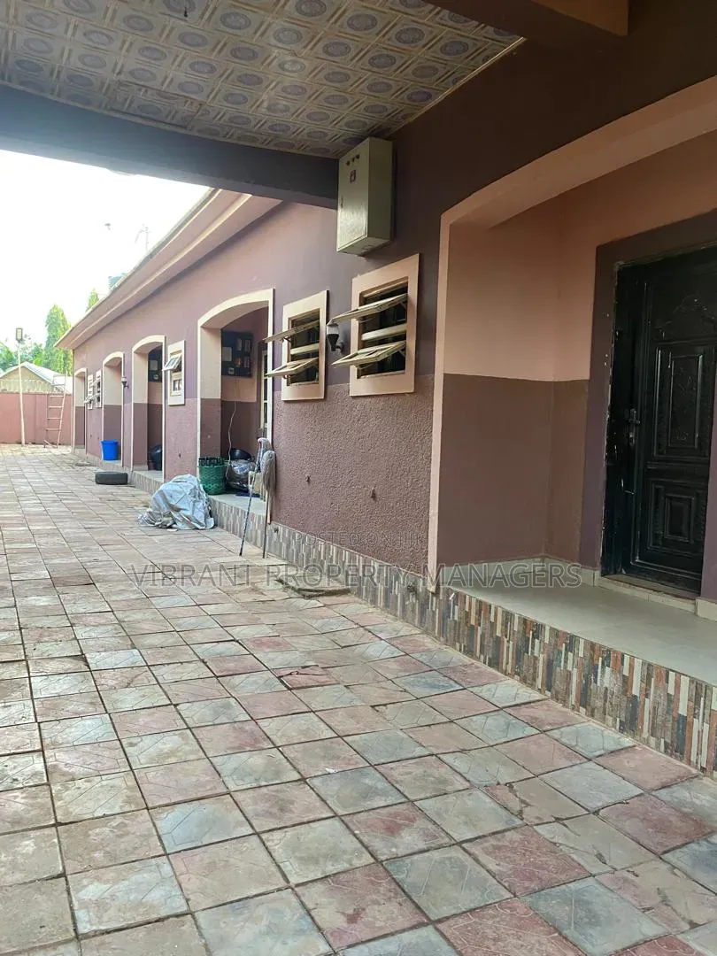 Studio Apartment in Yakowa Express Way, Kaduna / Kaduna State for sale in Kaduna / Kaduna State