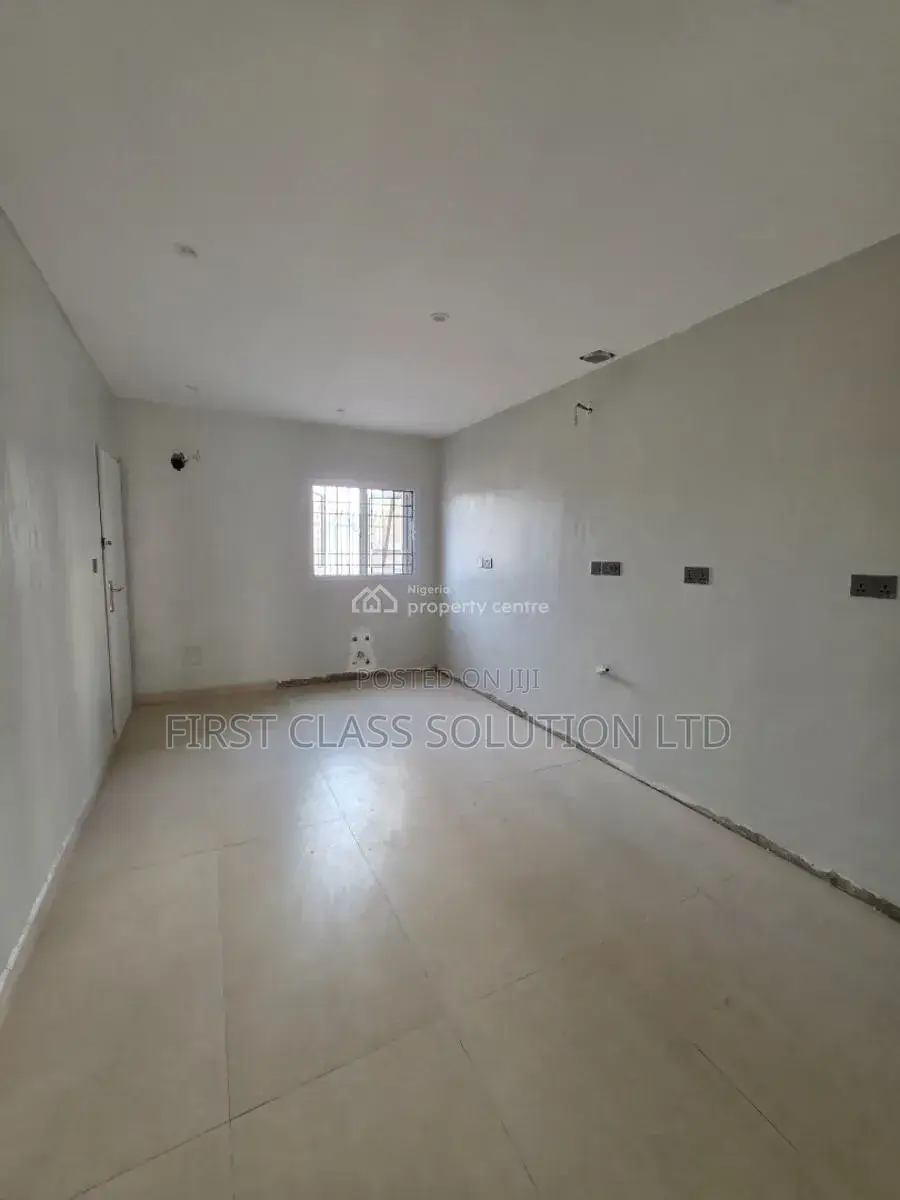 Furnished 4bdrm Duplex in Utako for sale in Utako